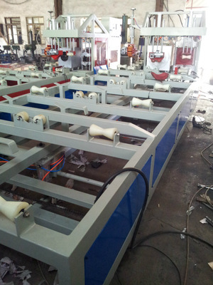 【供應(yīng)三菱PLC編程全自動(dòng)PVC硬管塑料管材擴(kuò)口機(jī)315型】價(jià)格,廠家,圖片,其他塑料機(jī)械,張家港市金宏機(jī)械制造廠-